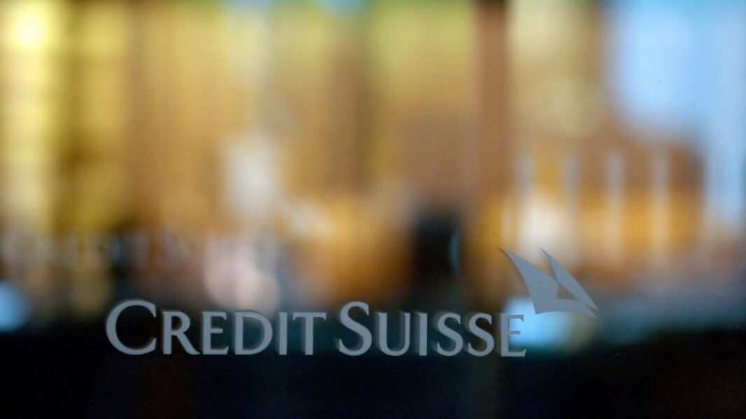 10,000 jobs at stake: Struggling Credit Suisse, Swiss rival UBS explore merger